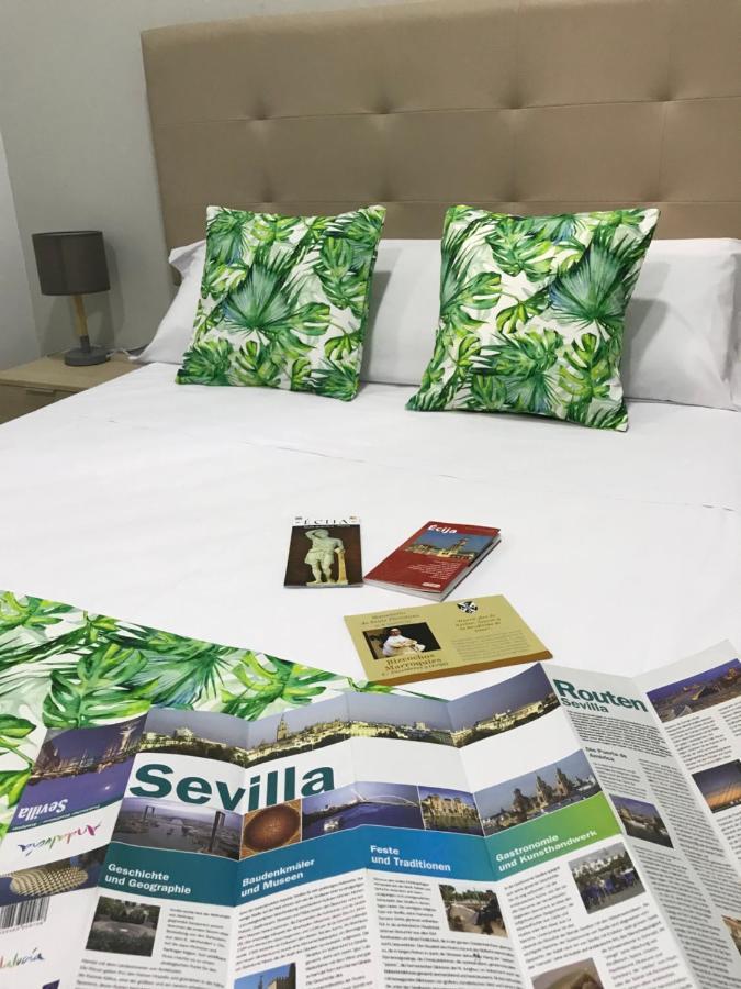 La Casa En El Centro Hotel Ecija Luaran gambar
