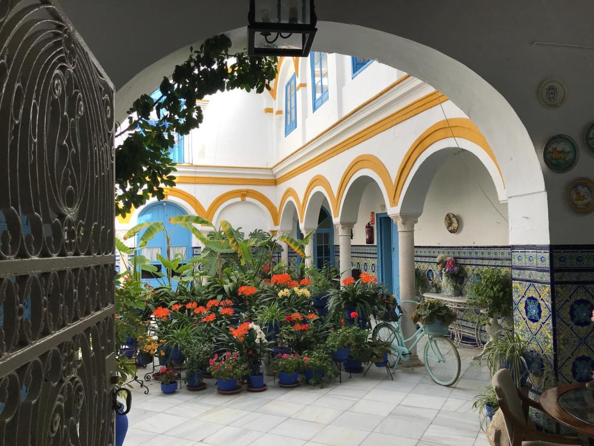 La Casa En El Centro Hotel Ecija Luaran gambar