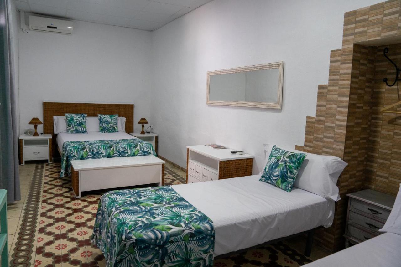 La Casa En El Centro Hotel Ecija Luaran gambar