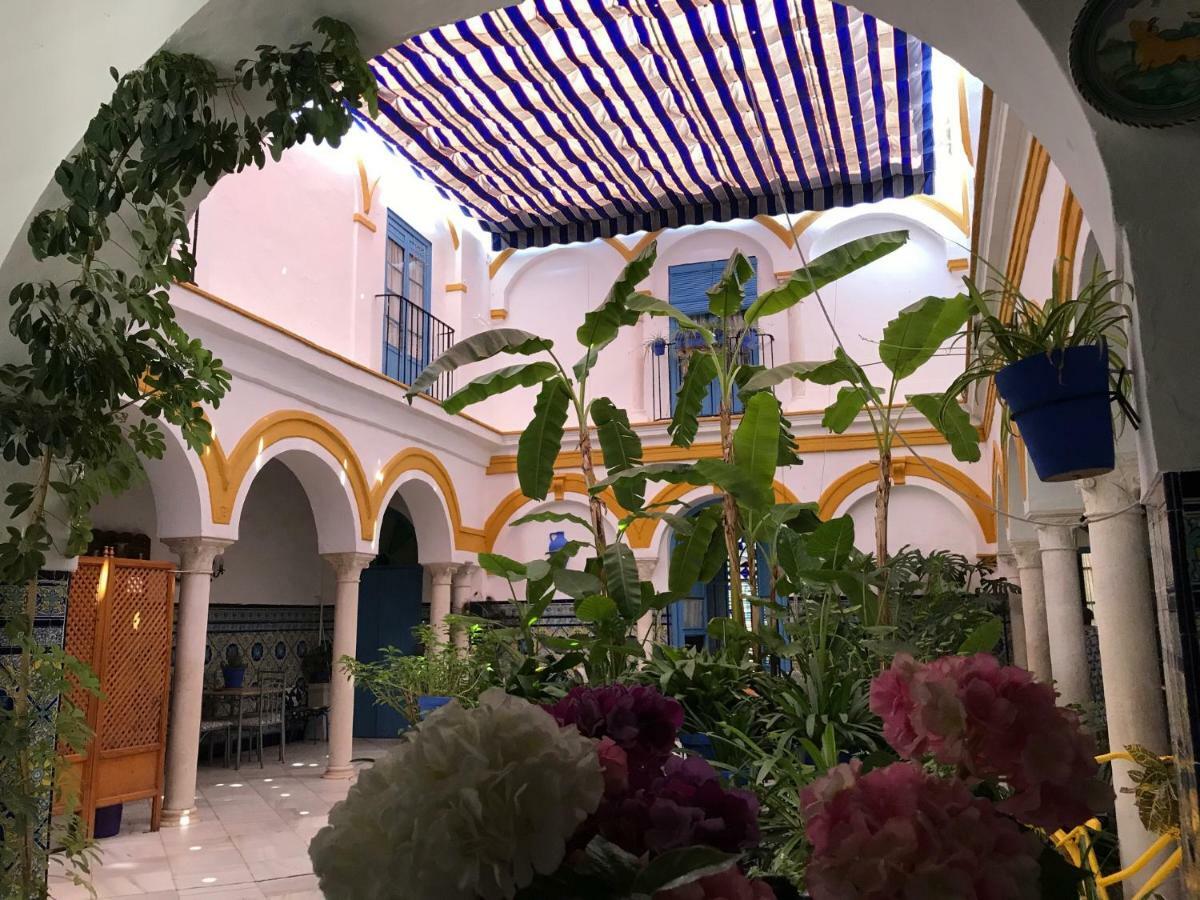 La Casa En El Centro Hotel Ecija Luaran gambar