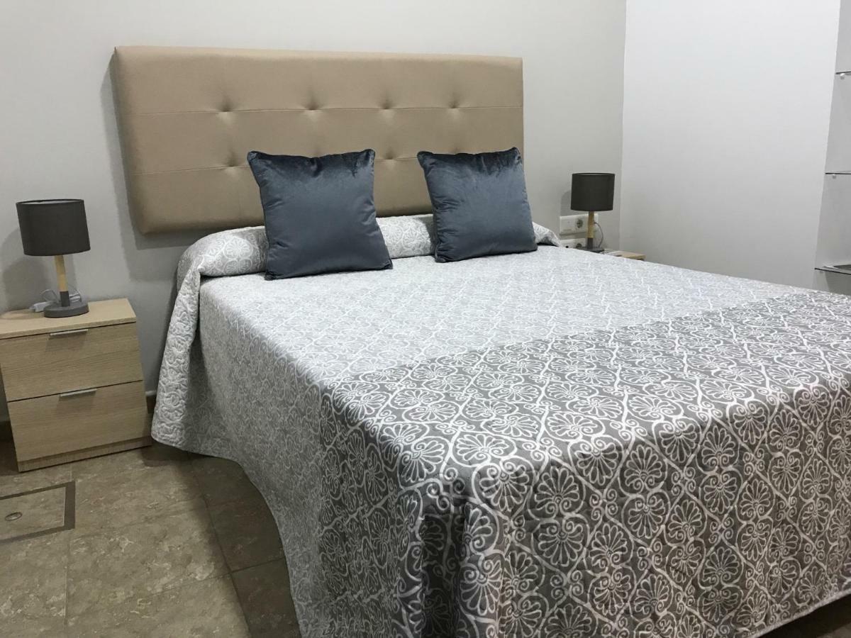 La Casa En El Centro Hotel Ecija Luaran gambar